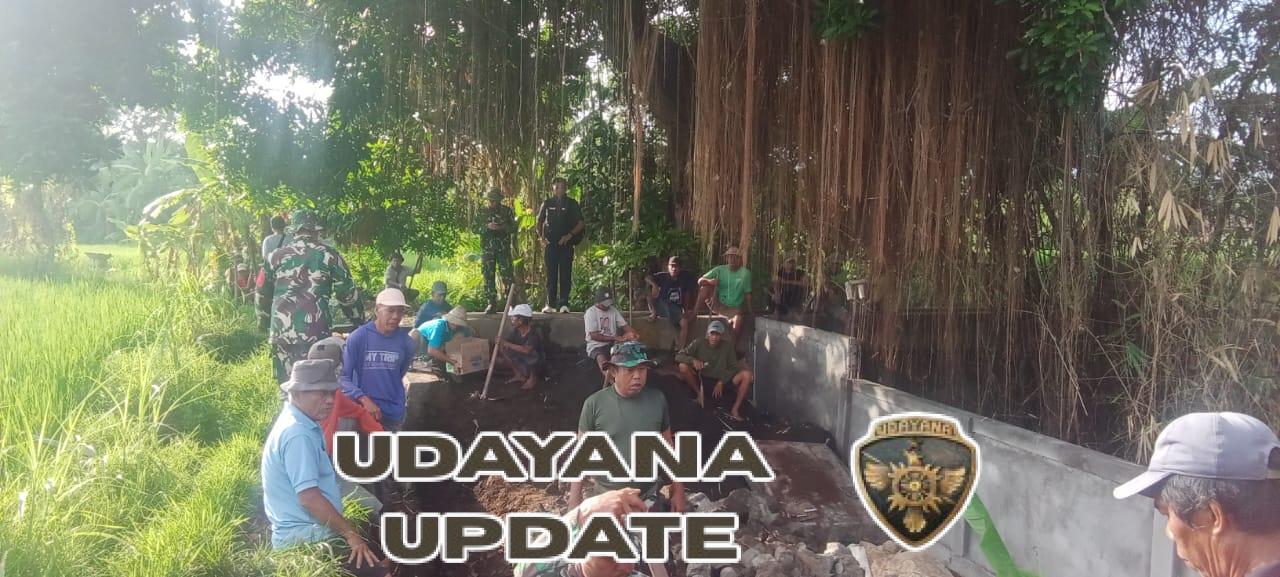 Wujud Kemanunggalan TNI-Rakyat, Danramil Sawan Pimpin Gotong Royong Pembangunan Senderan di Subak Pungakan