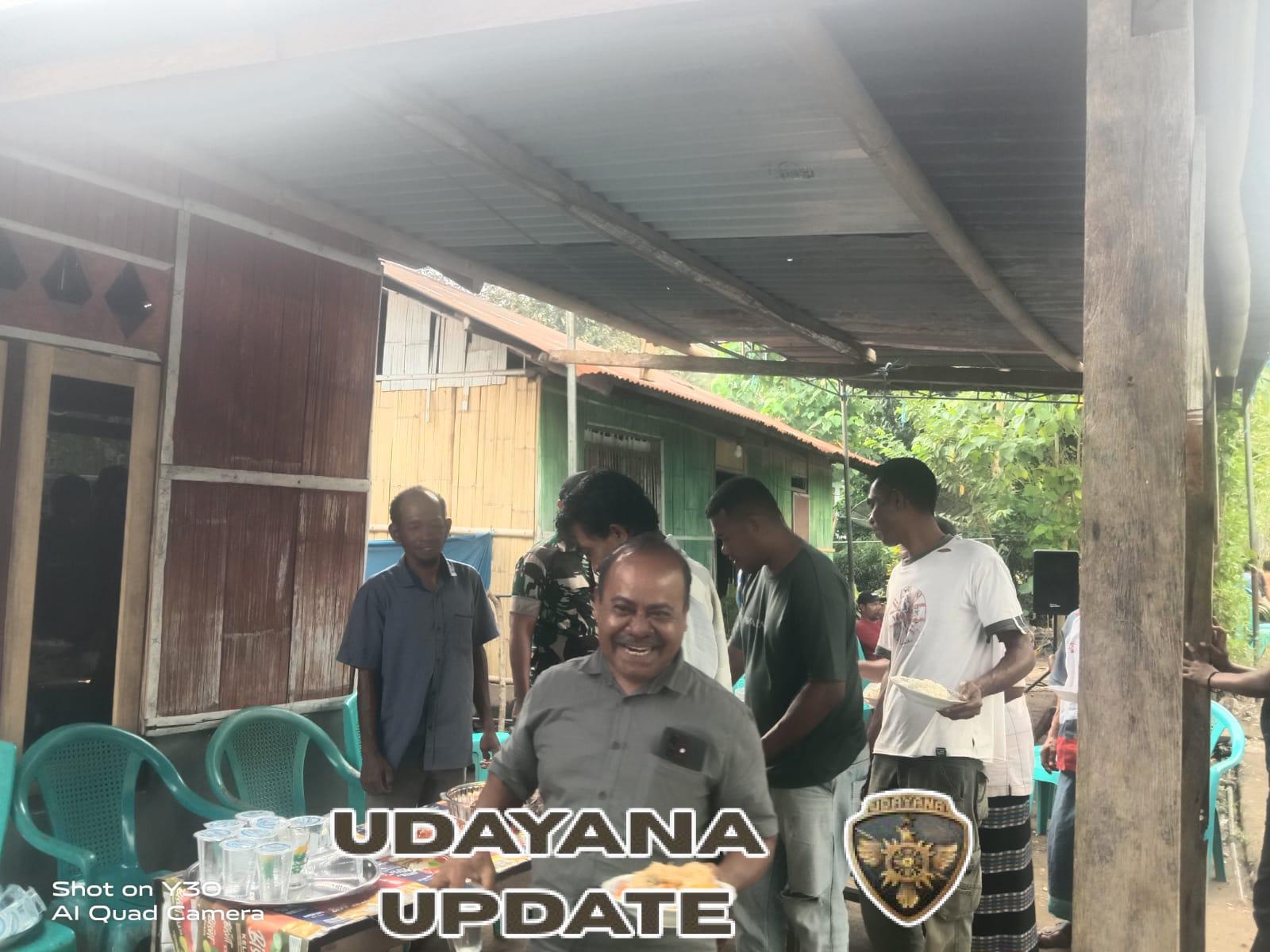 Babinsa Koramil 1602-01/Ende Jalin Komsos dan Ciptakan Rasa Aman di Desa Ndetuzea