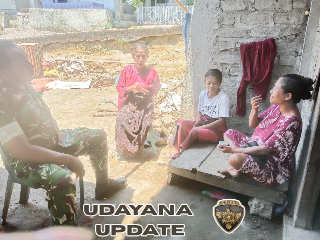 Babinsa Ende Anjangsana dan Komsos, Warga Peozakaramba Sambut dengan Antusias