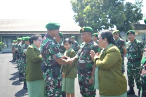 Dandim 1623/Karangasem pimpin upacara Korp Raport kenaikan pangkat Periode 1 Oktober 2025,