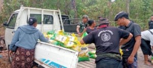 Koramil jajaran Kodim 1623/Karangasem laksanakan penjualan beras SPHP di desa-desa dalam rangka HUT TNI ke-80.