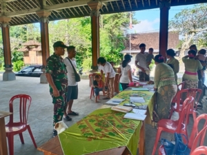 Serka I Komang Kartawan Aktif Sambangi Posyandu, Perkuat Peran Babinsa di Tengah Warga