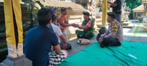 Sertu I Wayan Sudiasta Perkuat Sinergi dengan Bandesa Adat Jelang Ngusaba Desa Bon Nyuh