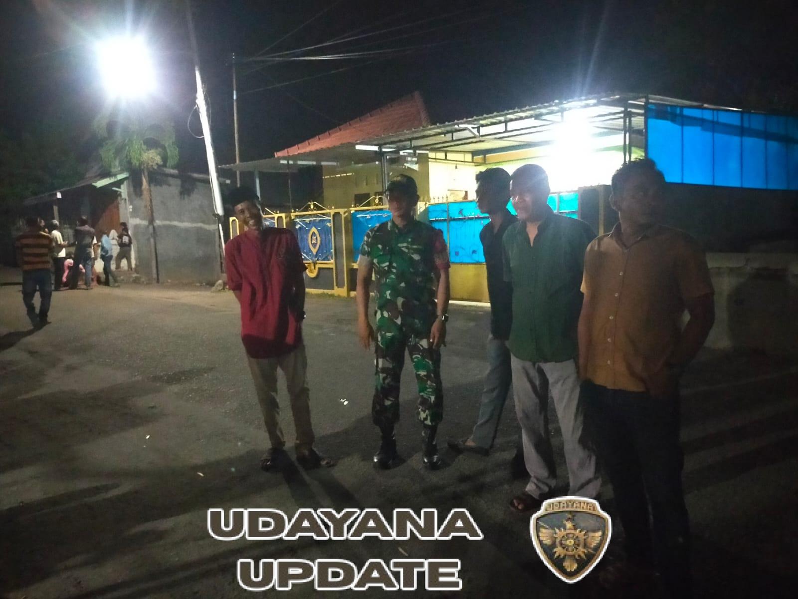 ‎Patroli Malam Koramil Utan Rhee, TNI Hadir Jaga Kamtibmas di Tengah Masyarakat