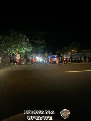 Kehadiran Babinsa Banjar Jaga Kelancaran Upacara Melasti di Pura Labuan Aji