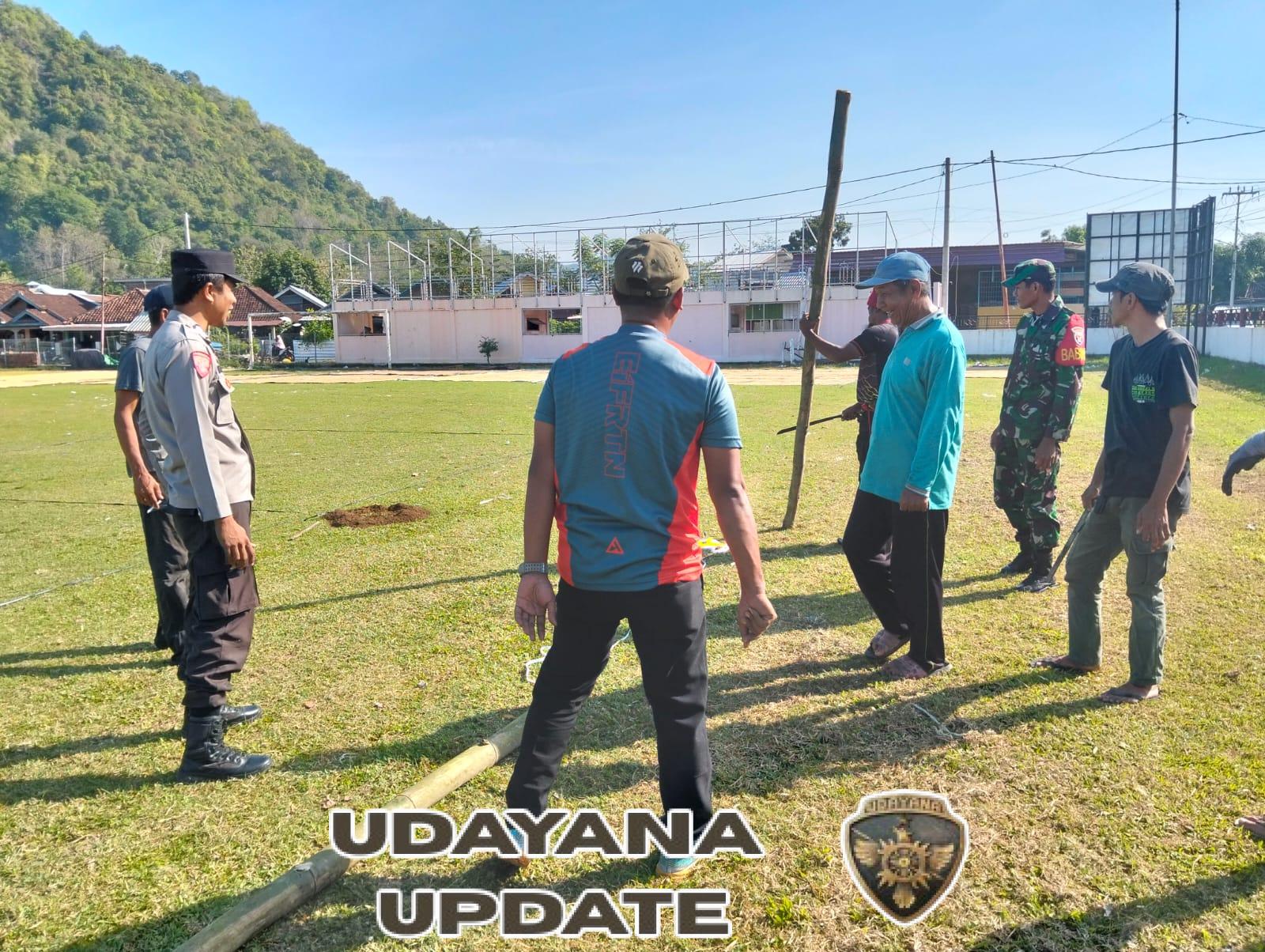 Semarak HUT RI ke-80, Babinsa Taliwang Ajak Masyarakat Desa Beru Gelar Gotong Royong