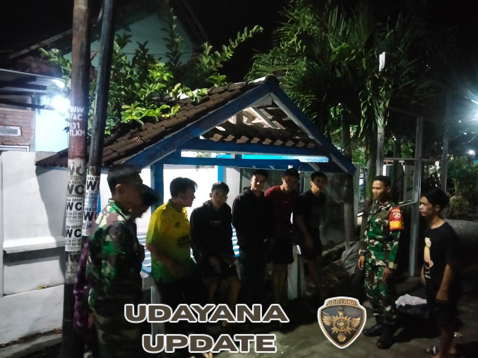 Koramil 1607-03/Ropang Gelar Patroli Rutin, Jaga Kamtibmas Tetap Kondusif