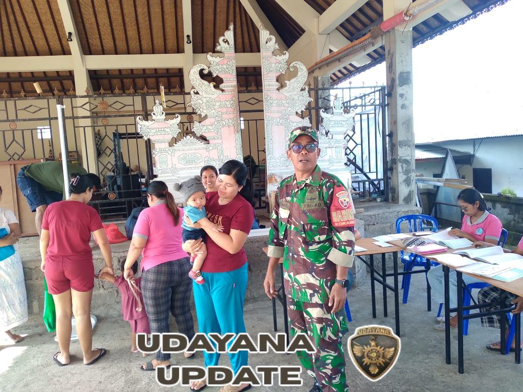 Cegah Stunting Sejak Dini, Babinsa Bersama Tenaga Kesehatan Kawal Posyandu di Desa Sidan
