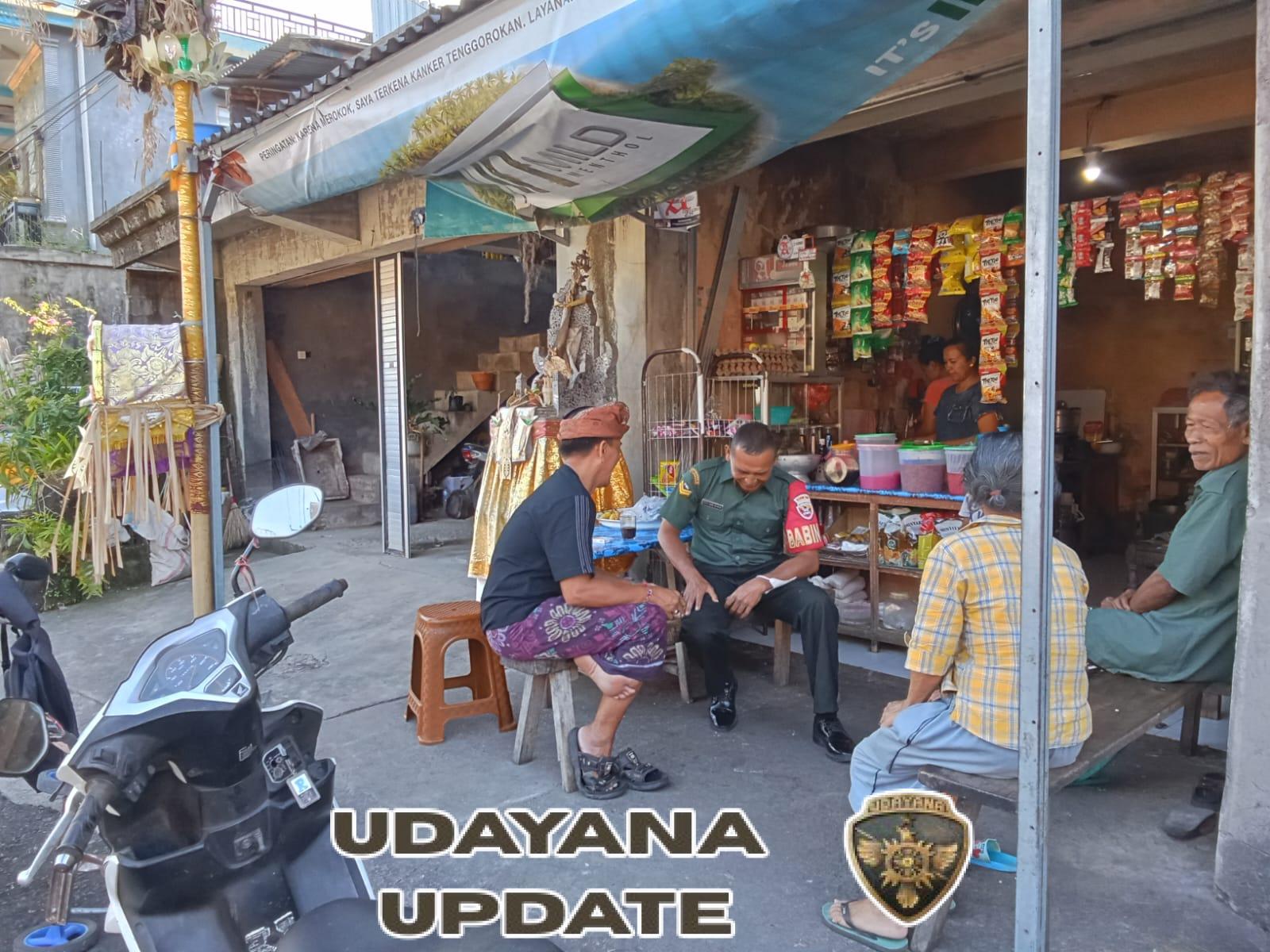 Sertu Putu Gede Suyasa Bangun Kebersamaan Lewat Komsos di Desa Unggahan