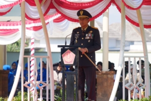 Danrem 162/WB Pimpin Upacara HUT Ke-80 TNI, Tegaskan Komitmen TNI sebagai Garda Terdepan dan Benteng Terakhir NKRI