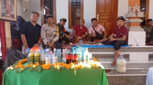 Babinsa Desa Undisan Hadiri Resepsi Pernikahan Warga, Pererat Kemanunggalan TNI dan Rakyat