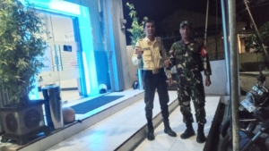 Tingkatkan Rasa Aman, Koramil 1607-01/Sumbawa Gelar Patroli Mandiri di Kecamatan Sumbawa