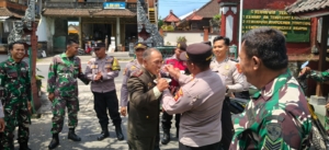 Koramil Banjarangkan Dikunjungi Polsek Sampaikan Selamat Ulang tahun Ke 80 TNI