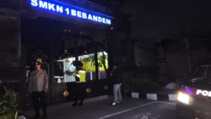 Babinsa Koramil 1625-05/Aesesa Gelar Patroli Malam di Kelurahan Danga