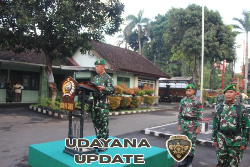 Mayor Inf I Gede Astawa Pimpin Upacara Bendera Rutin di Makodim 1616/Gianyar