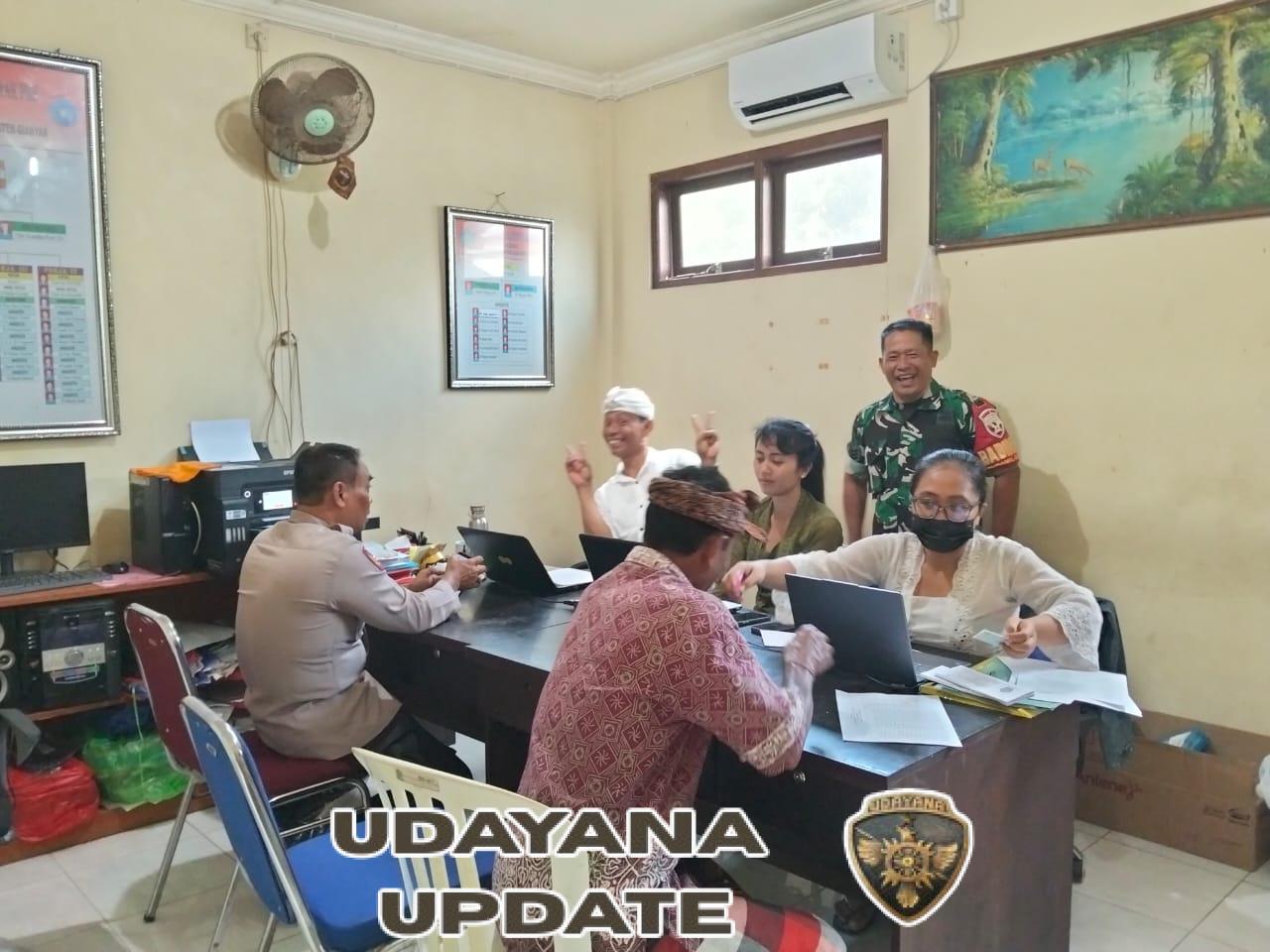 Wujud Kepedulian Babinsa, Dukung Kelancaran Program Kesejahteraan Masyarakat di Desa Bedulu