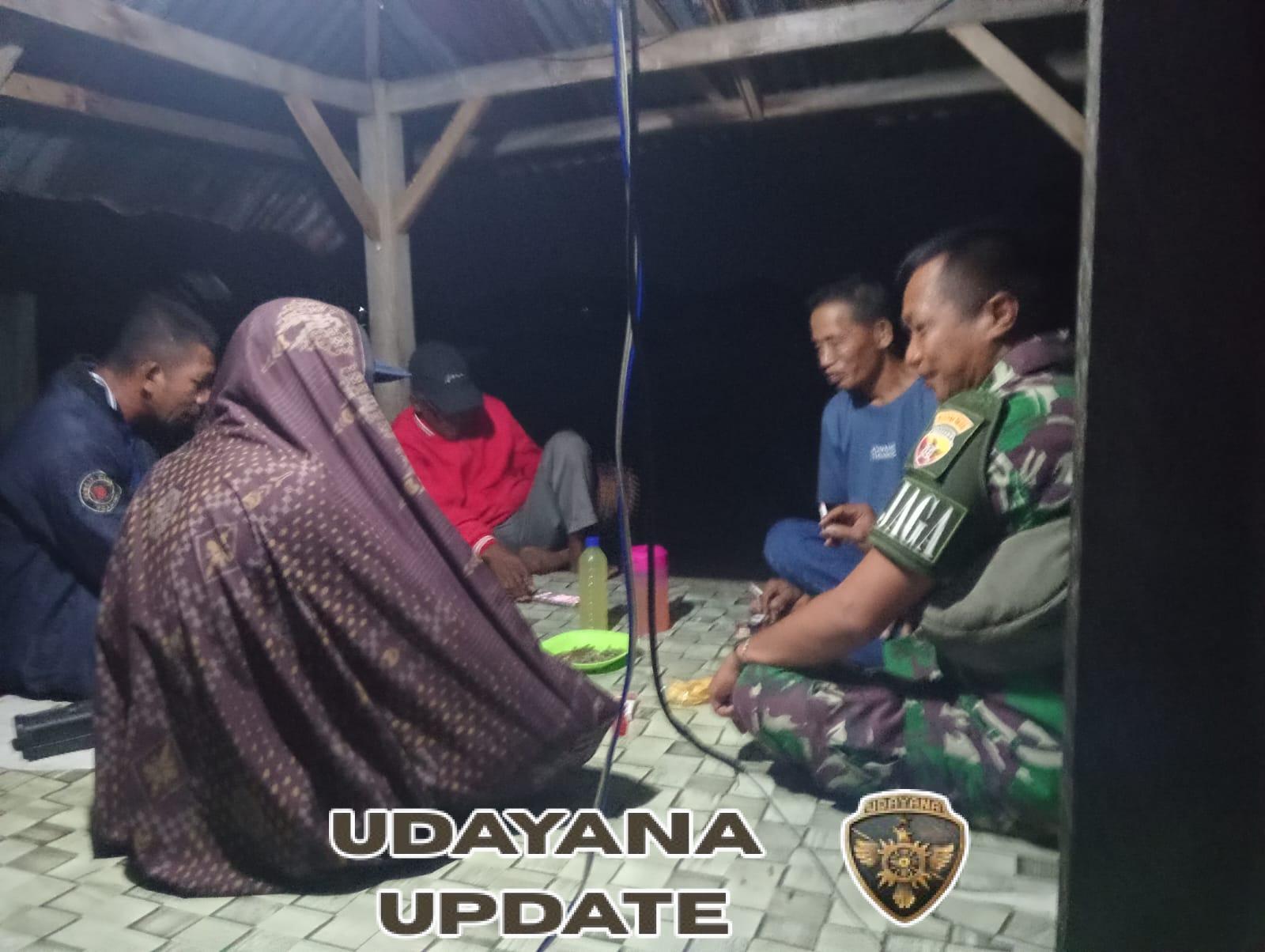 Babinsa Koramil 1628-04/Poto Tano Laksanakan Patroli Malam Jaga Kamtibmas di Wilayah Binaan