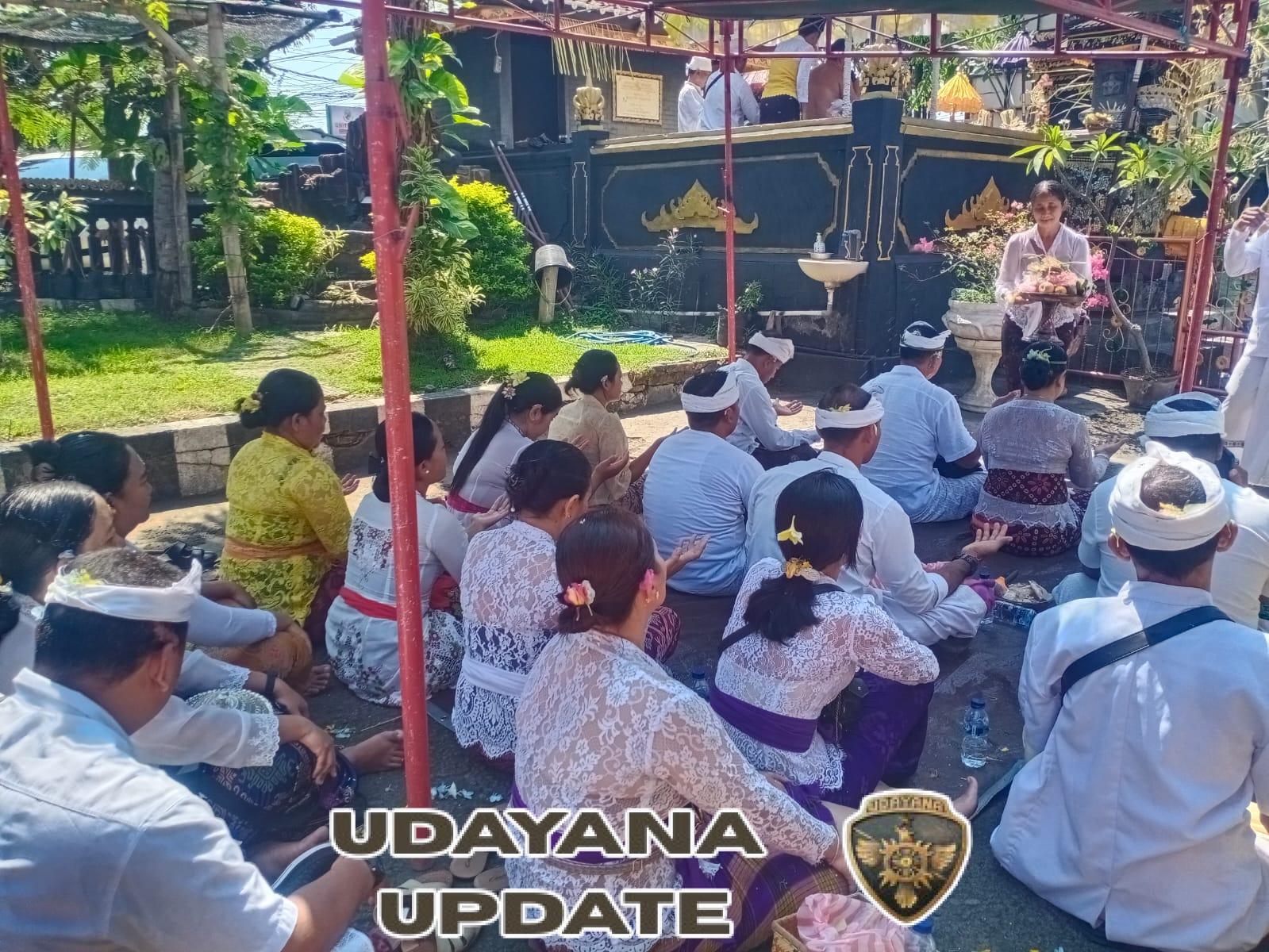 Wujud Syukur dan Doa Keselamatan, Koramil 01/Buleleng Laksanakan Piodalan Padmasana