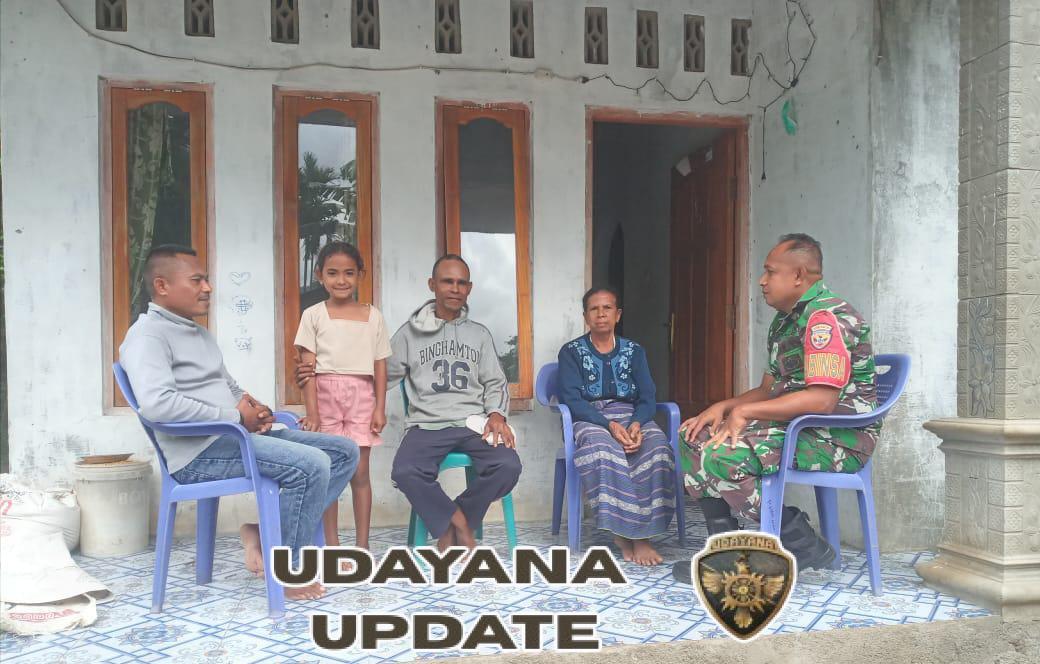 Babinsa Koramil 1618-05/Biut Jalin Silaturahmi Lewat Anjangsana di Desa Taunbaen