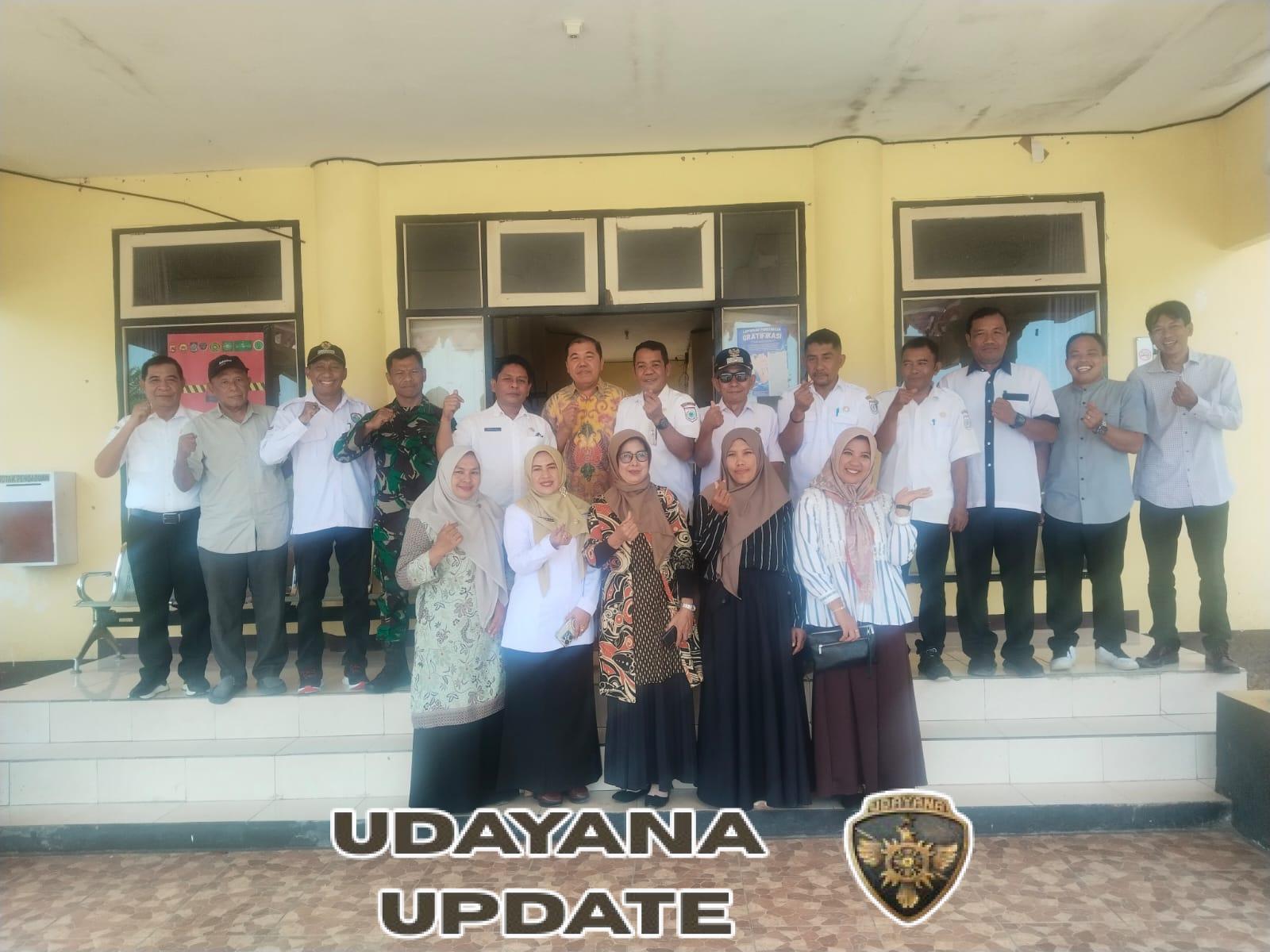 Danramil 1628-04/Poto Tano Hadiri Acara Pisah Kenal Camat dan Pejabat Struktural Kecamatan Poto Tano