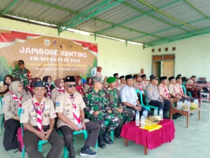 Babinsa Koramil 1628-04/Poto Tano Hadiri Pembukaan Jambore Pramuka Ranting Poto Tano Tahun 2025