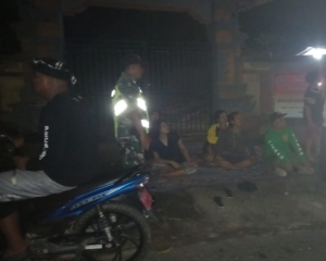 Sinergi TNI dan Pecalang: Patroli Malam di Cempaga Demi Keamanan dan Ketertiban Warga