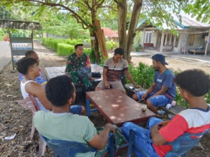 Babinsa Kodim 1602/Ende Aktif Laksanakan Komsos dan Puldata di Wilayah Binaan