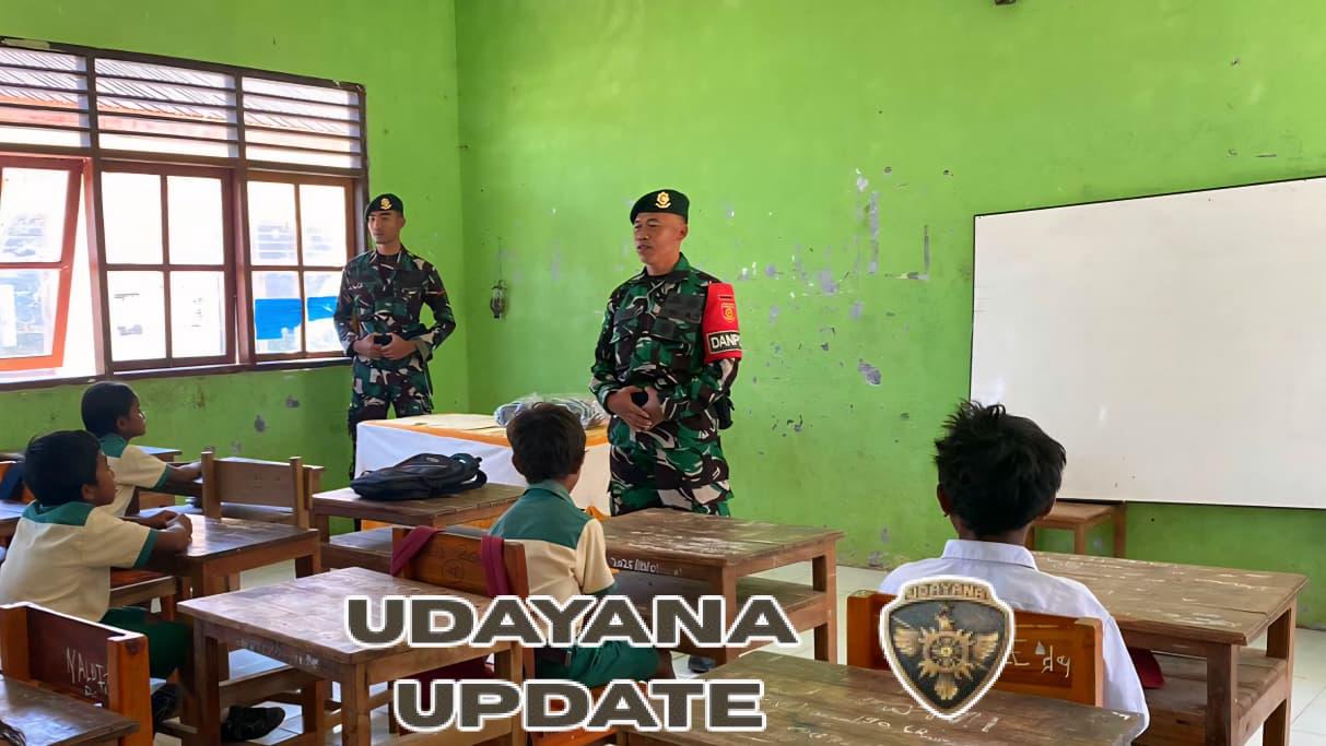 Prajurit Pos Dafala dan Fatubesi Atas Tanamkan Nilai Kebangsaan di Sekolah Perbatasan