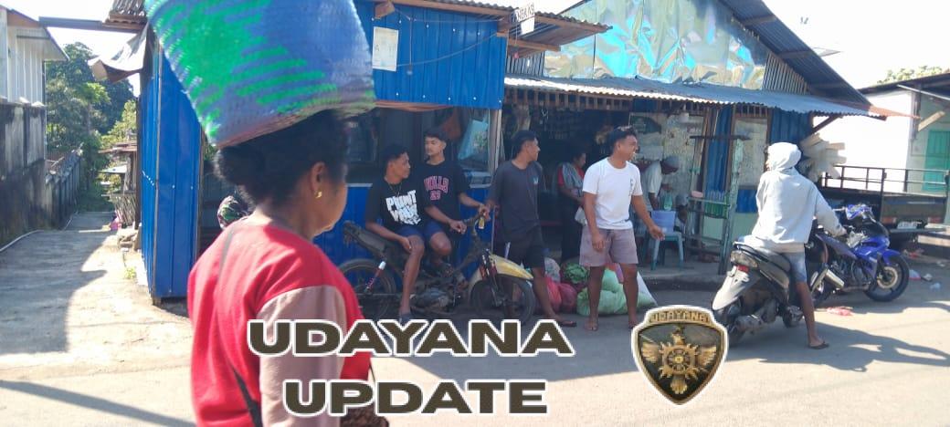 Babinsa Wolowaru Gelar Komsos dan Pamwil, Warga Detupera Sambut Antusias