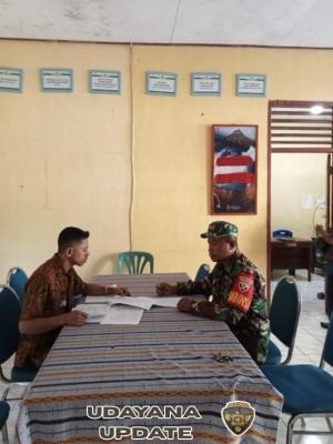 Dekatkan Diri ke Masyarakat, Babinsa Ende Lakukan Komsos Sekaligus Kaji Kondisi Teritorial