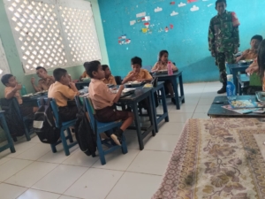 Sinergi TNI dan Yayasan Maritim Flobamora Nusantara, Ribuan Siswa di Pantai Baru Nikmati Makan Bergizi Gratis