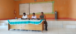 Pendampingan Babinsa Koramil 1624-01/Larantuka Pastikan BLT Tepat Sasaran