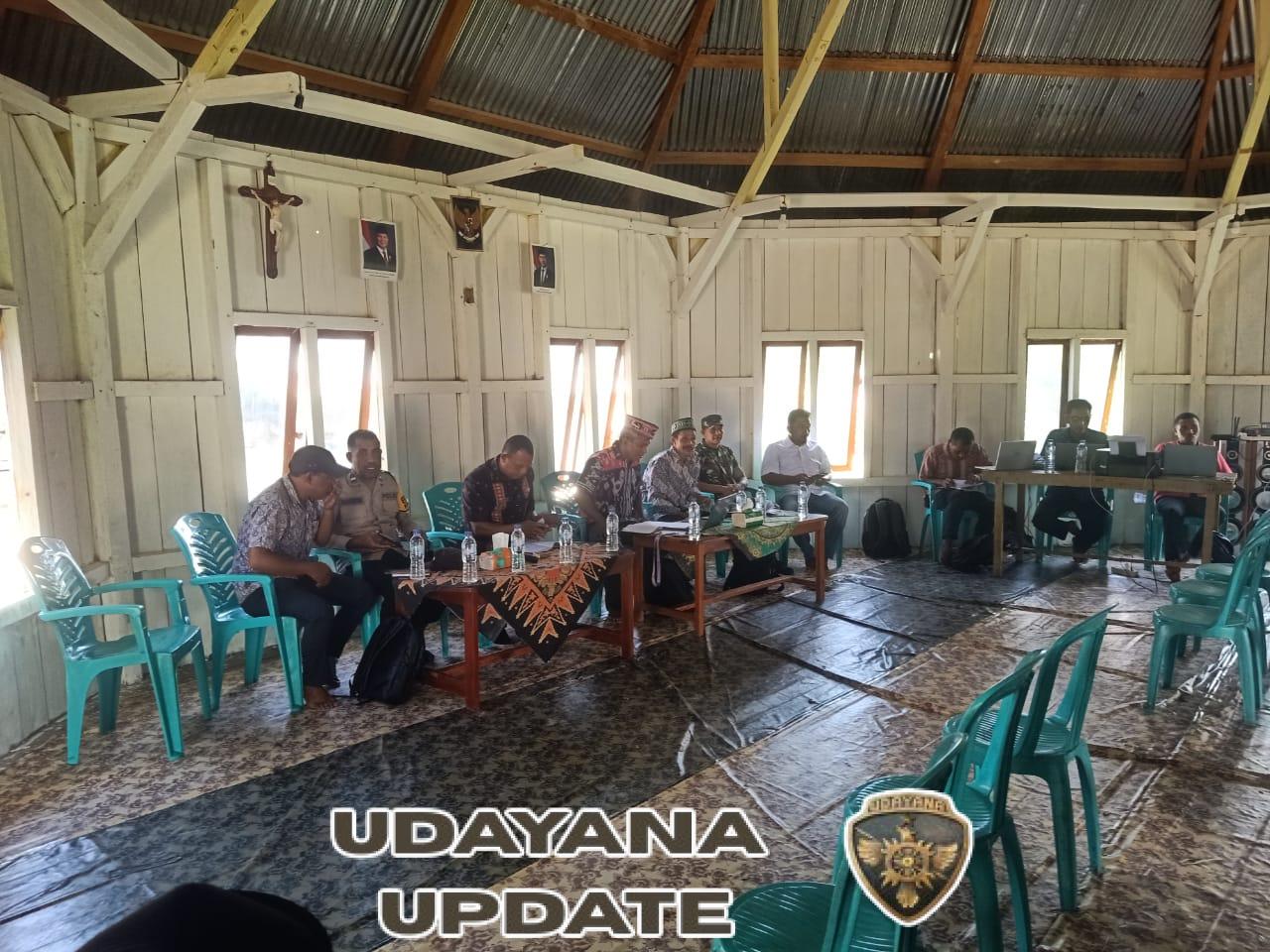 Merancang Masa Depan Ganda, Babinsa Macang Pacar Kawal Penyusunan RKPDES dan Perang Melawan Stunting di Desa Mbakung