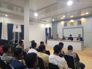 Babinsa Desa Lampok Hadiri Musyawarah Pembentukan Panitia Lomba Harla ke-16