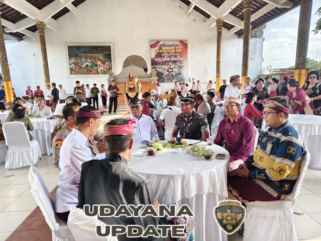 Danrem 163/WSA Hadiri Klungkung Heritage Festival 2025