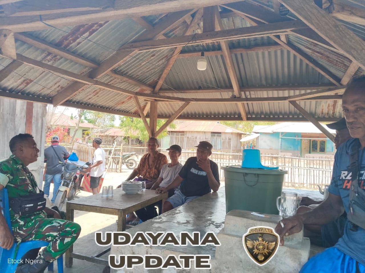 Babinsa Kodim 1602/Ende Aktif Laksanakan Komsos dan Monitoring Wilayah di Kecamatan Kotabaru