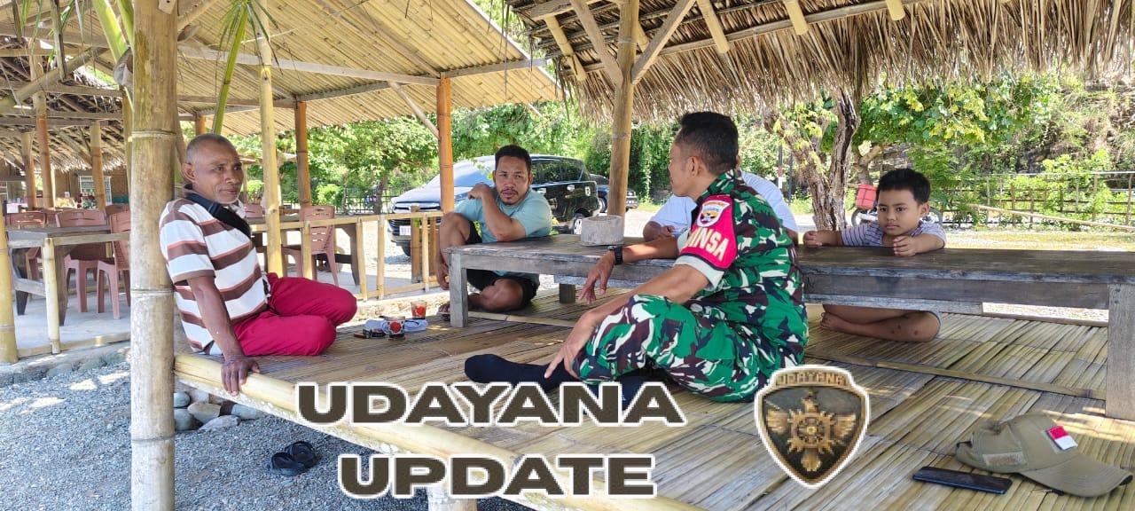 Tingkatkan Keamanan Wilayah, Babinsa Laksanakan Pamwil dan Komsos Bersama Warga Nelayan di Nangapanda