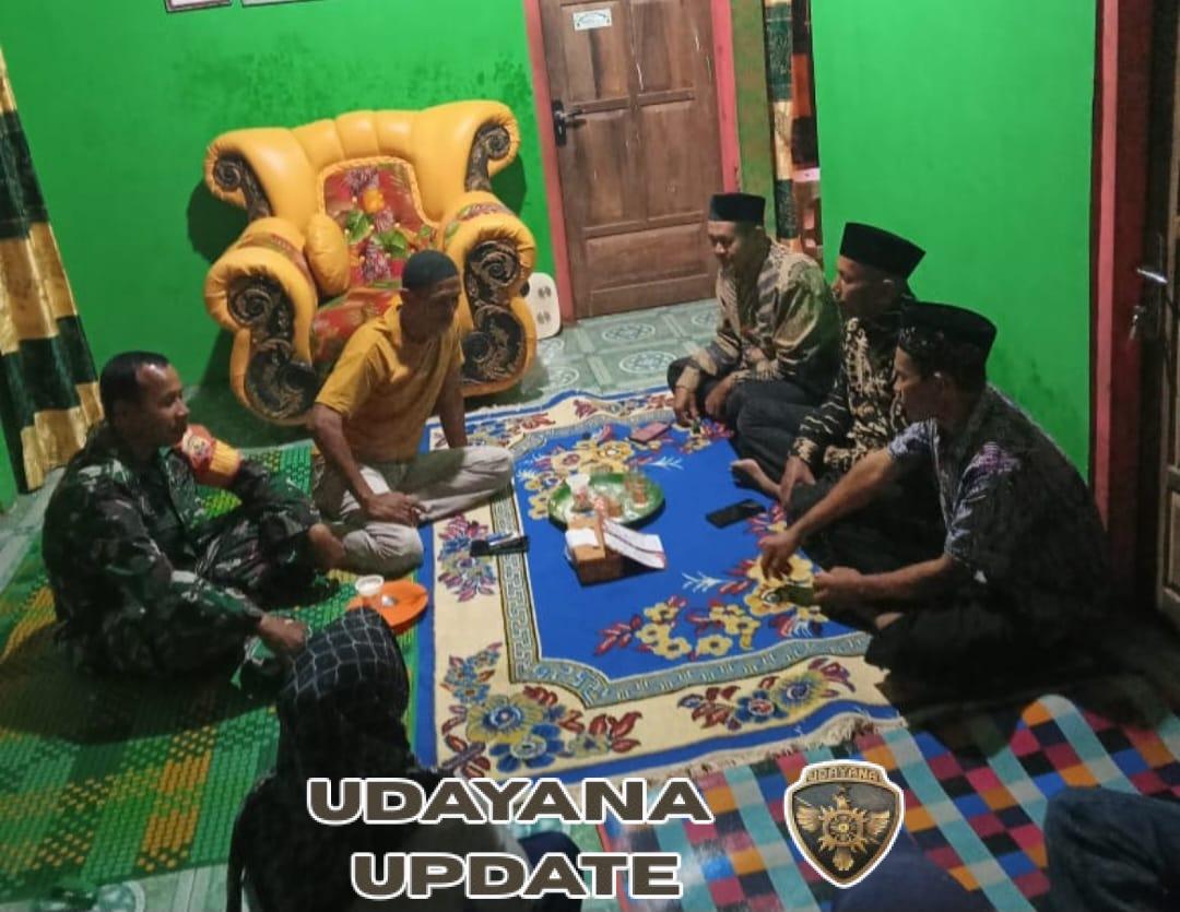Komsos Babinsa di Monta Tingkatkan Waspada Pencurian dan Keonaran