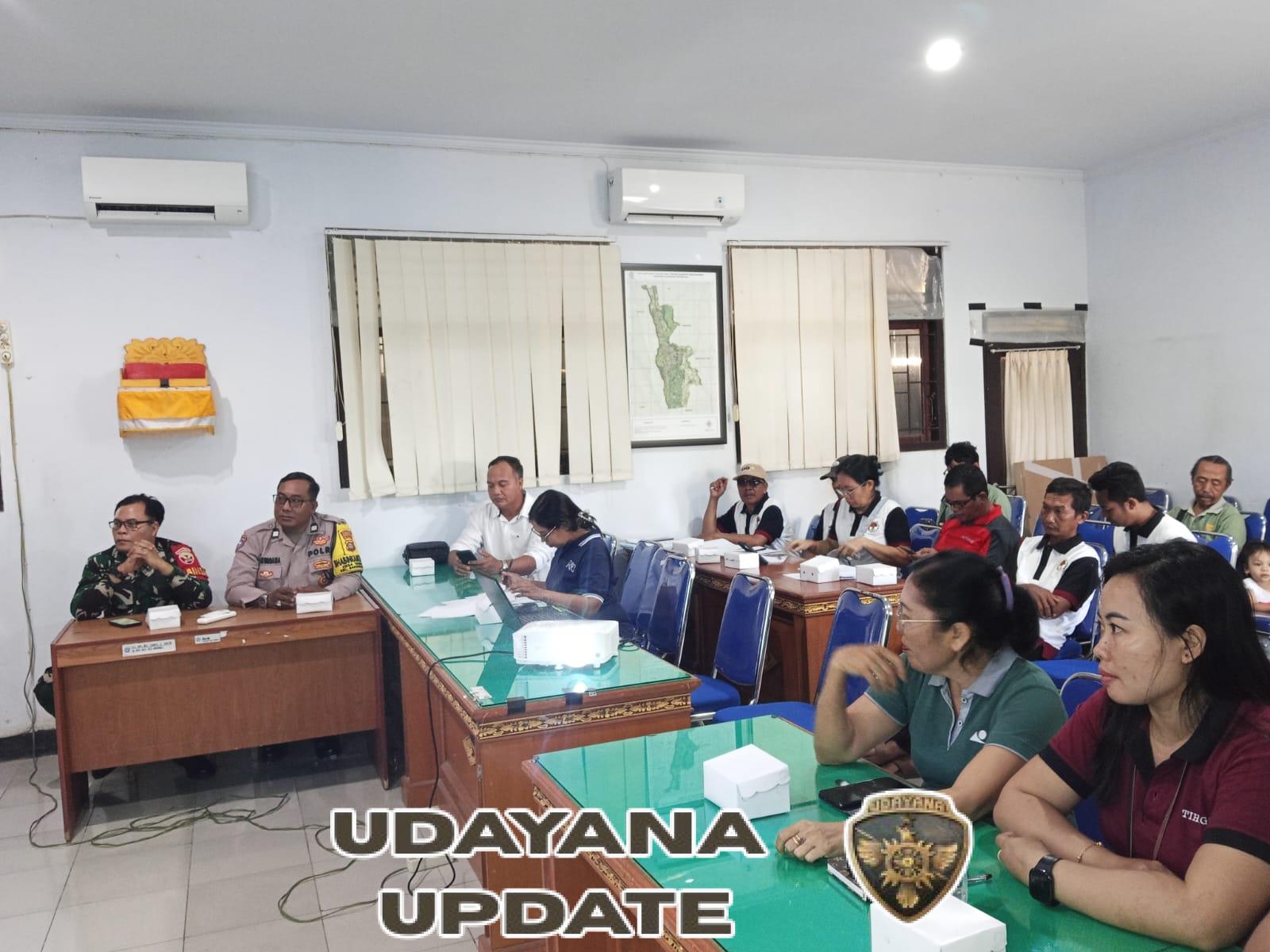 Babinsa Tihingan Hadiri Musyawarah Desa Perubahan APBdes