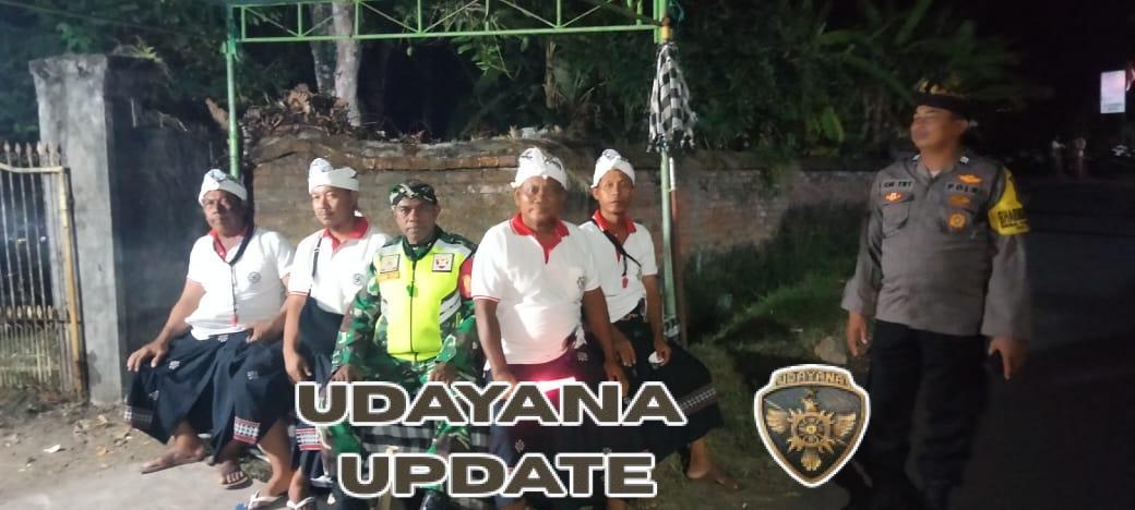 Babinsa Gelar Patroli dan Pengamanan Upacara Piodalan, Wujudkan Wilayah Binaan Kondusif