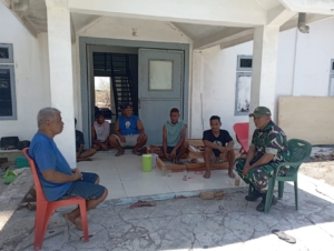 Pererat Hubungan, Pelda Domiggus Liu Gelar Komsos di Desa Wunga