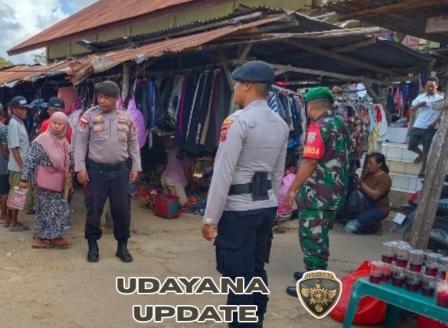 Babinsa Koptu Imran Jalin Silaturahmi dengan Pedagang Pasar Olafuliha’a