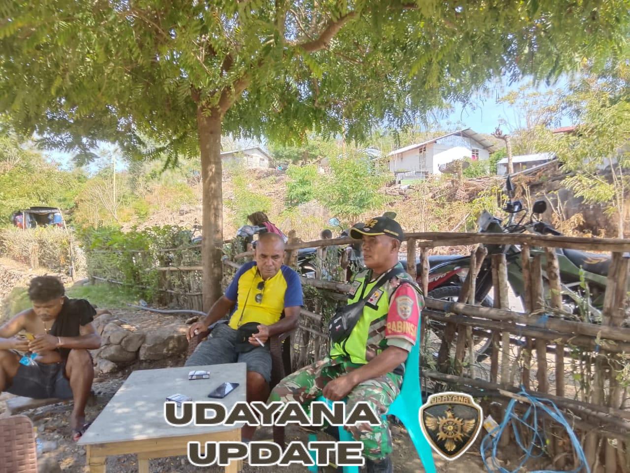 Babinsa Koramil 1602-04/Maurole Intensifkan Monitoring dan Komsos di Desa Tou