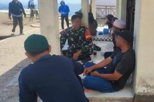 Koramil 1628-03/Seteluk Perkuat Komsos dan Monitoring di Desa Kelanir