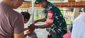 Babinsa Kelusa Dukung Peningkatan Kesehatan Masyarakat Melalui Posyandu Balita dan Lansia