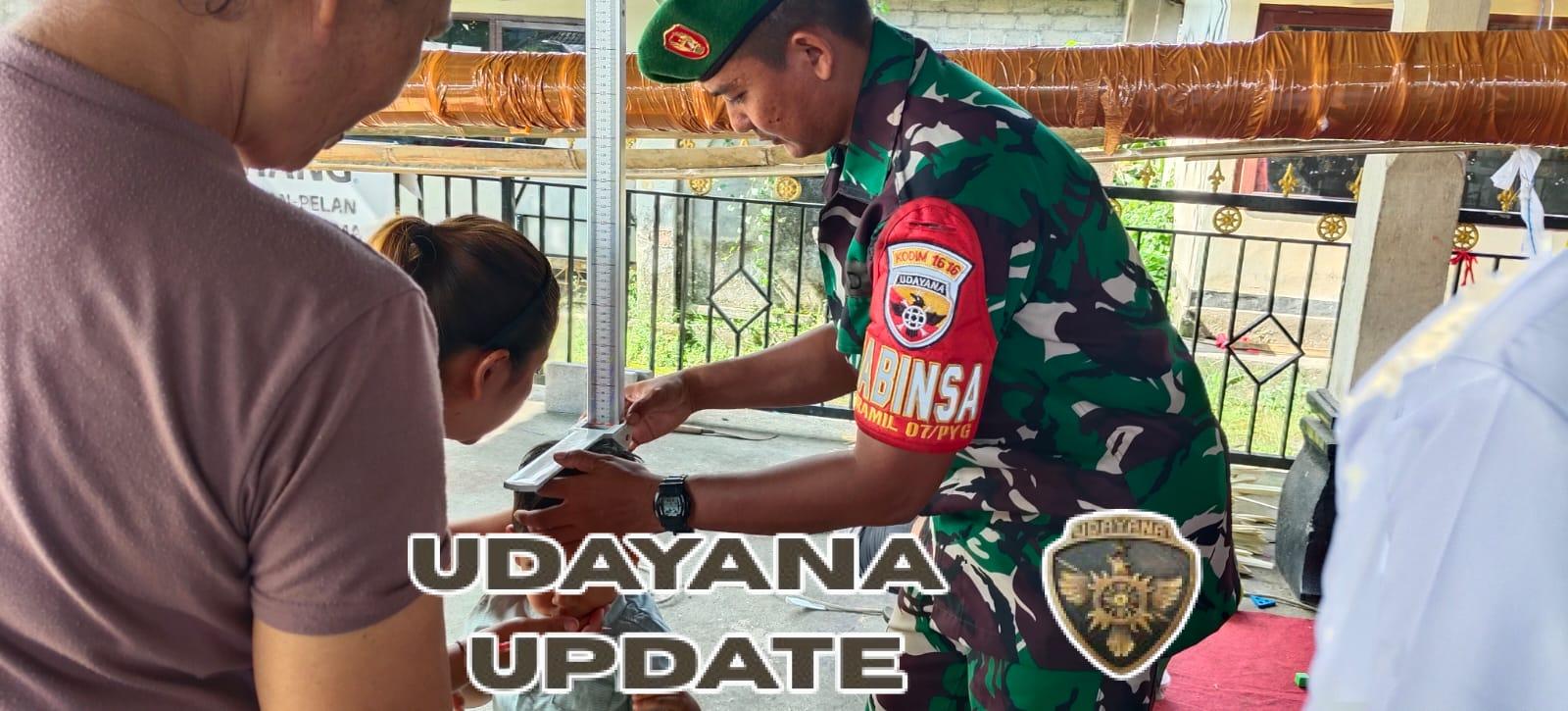 Babinsa Kelusa Dukung Peningkatan Kesehatan Masyarakat Melalui Posyandu Balita dan Lansia