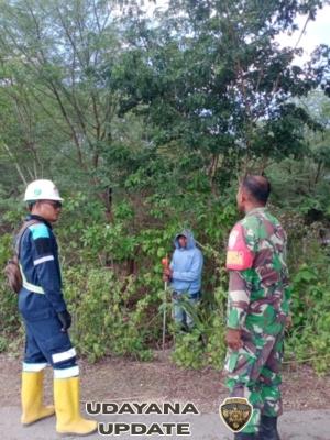 Babinsa dan Aparat Gabungan Amankan Proyek Pembangunan Kawasan Industri Garam Nasional di Rote Ndao