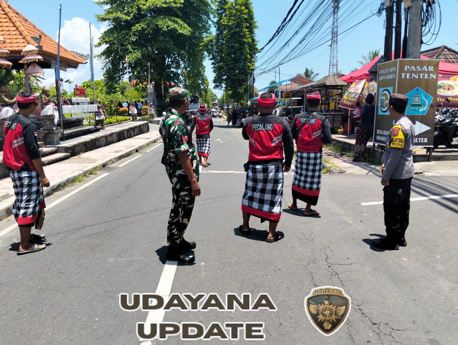 Babinsa Abianbase Bersinergi Amankan Prosesi Upacara Pitra Yadnya