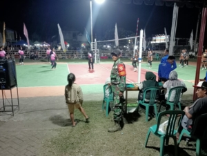 Babinsa Koramil 1628-05/Jereweh Laksanakan Patroli dan Pengamanan Turnamen Jereweh Cup II