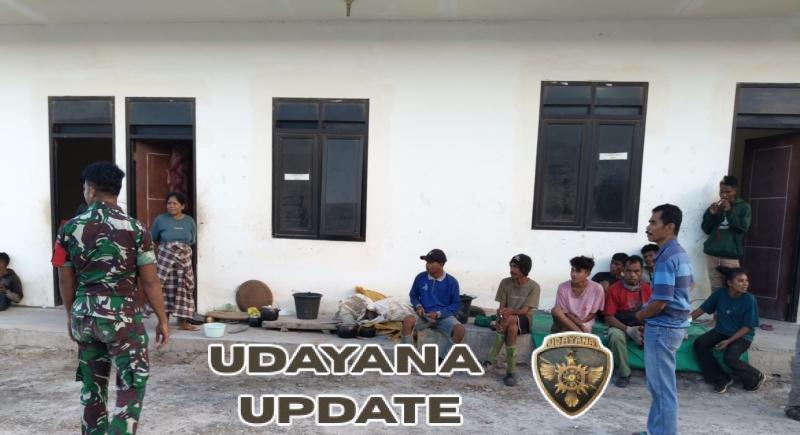 Babinsa Rindi Umalulu Ajak Karyawan PT MSM Jaga Kebersihan dan Kesehatan